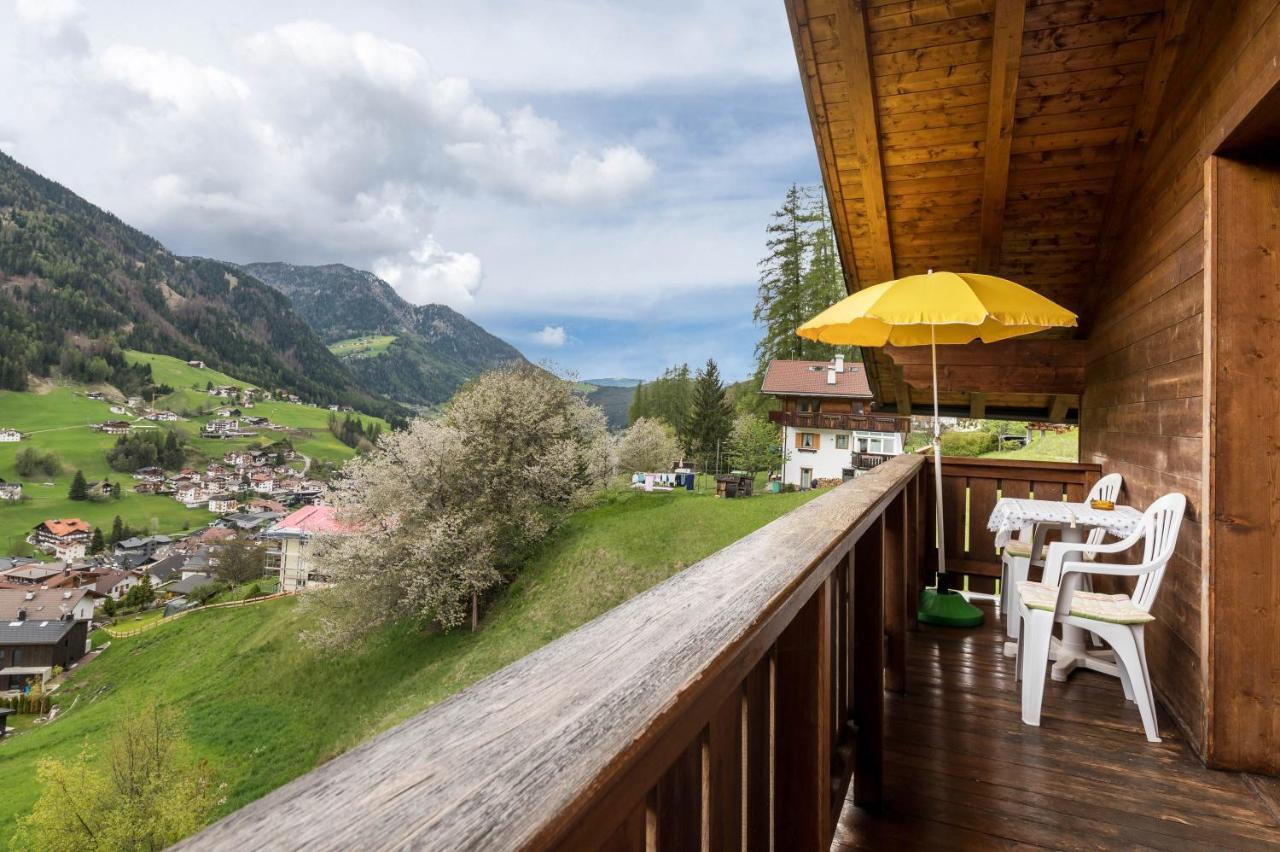 Ferienwohnung Cesa Gravina Suaut St. Ulrich in Gröden Exterior foto