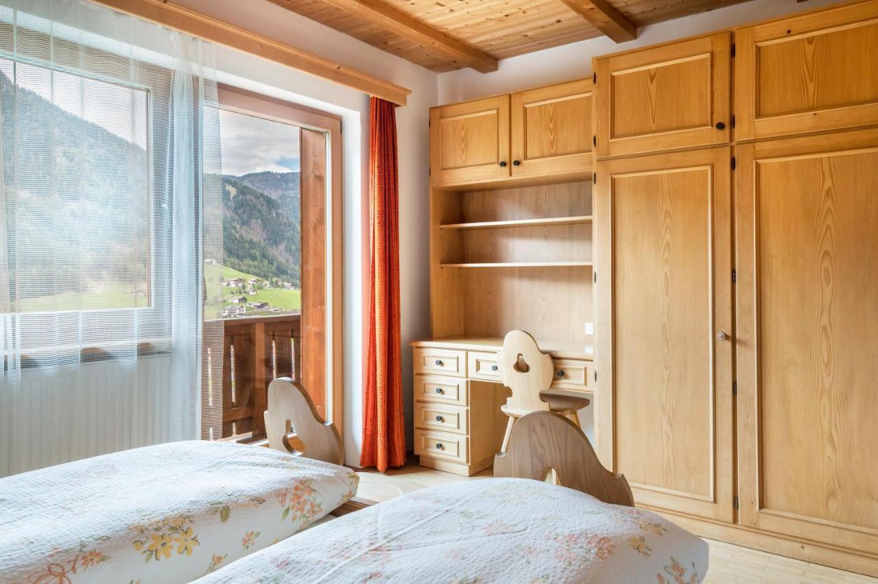 Ferienwohnung Cesa Gravina Suaut St. Ulrich in Gröden Exterior foto
